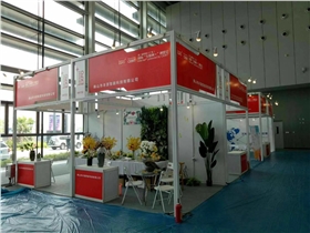 八棱柱標攤.jpg 八棱柱標攤.jpg