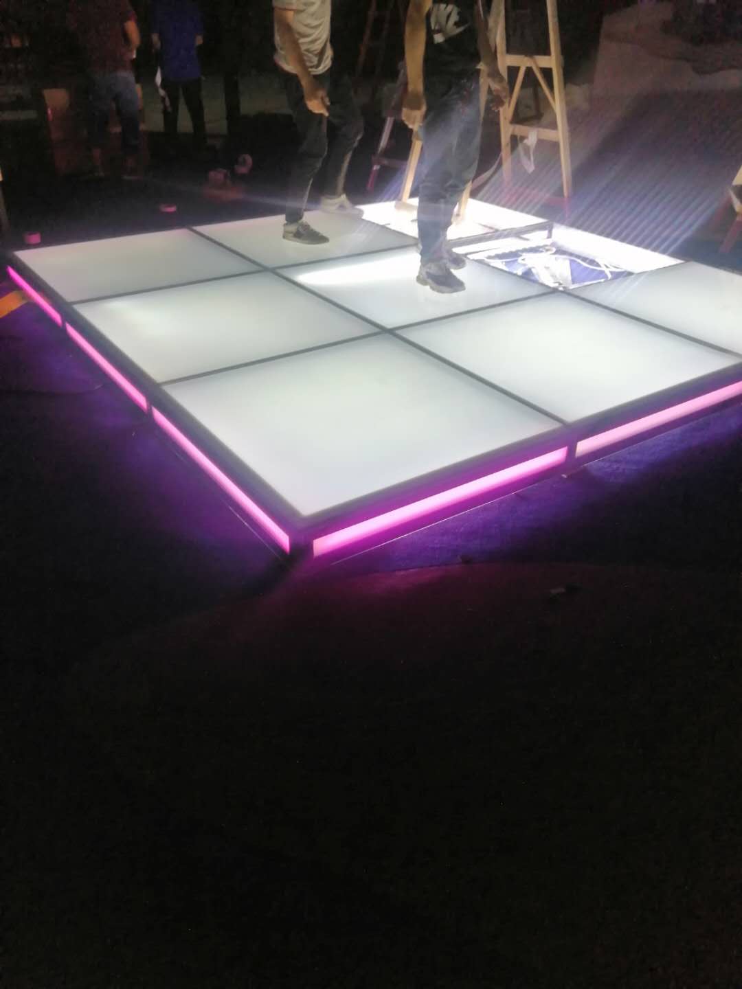 方柱地臺 方柱地臺